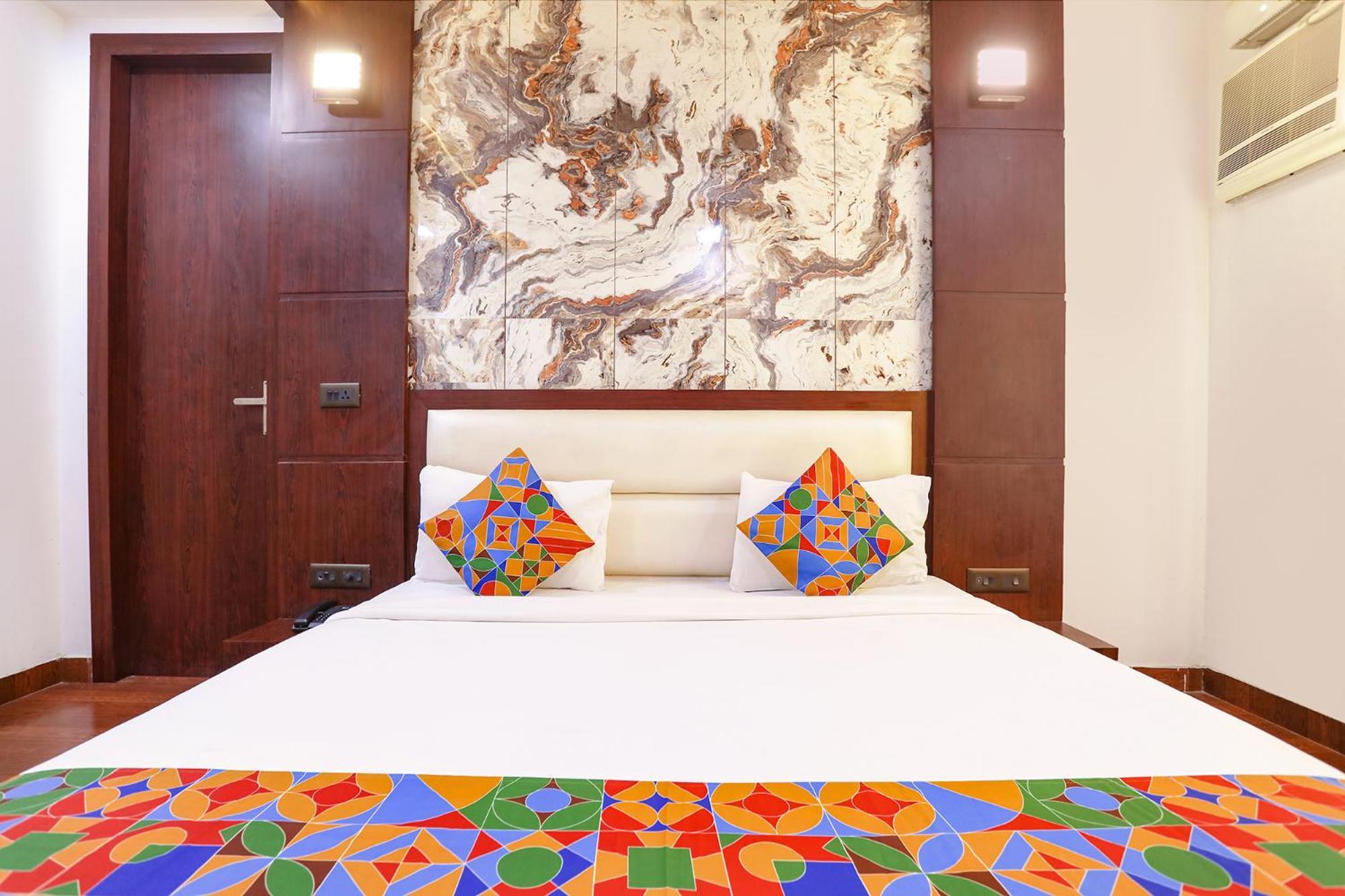 Fabhotel Grand Sparrow Tajganj Ngoại thất bức ảnh
