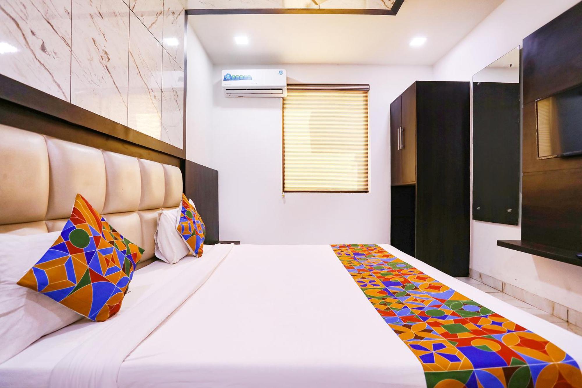 Fabhotel Grand Sparrow Tajganj Ngoại thất bức ảnh