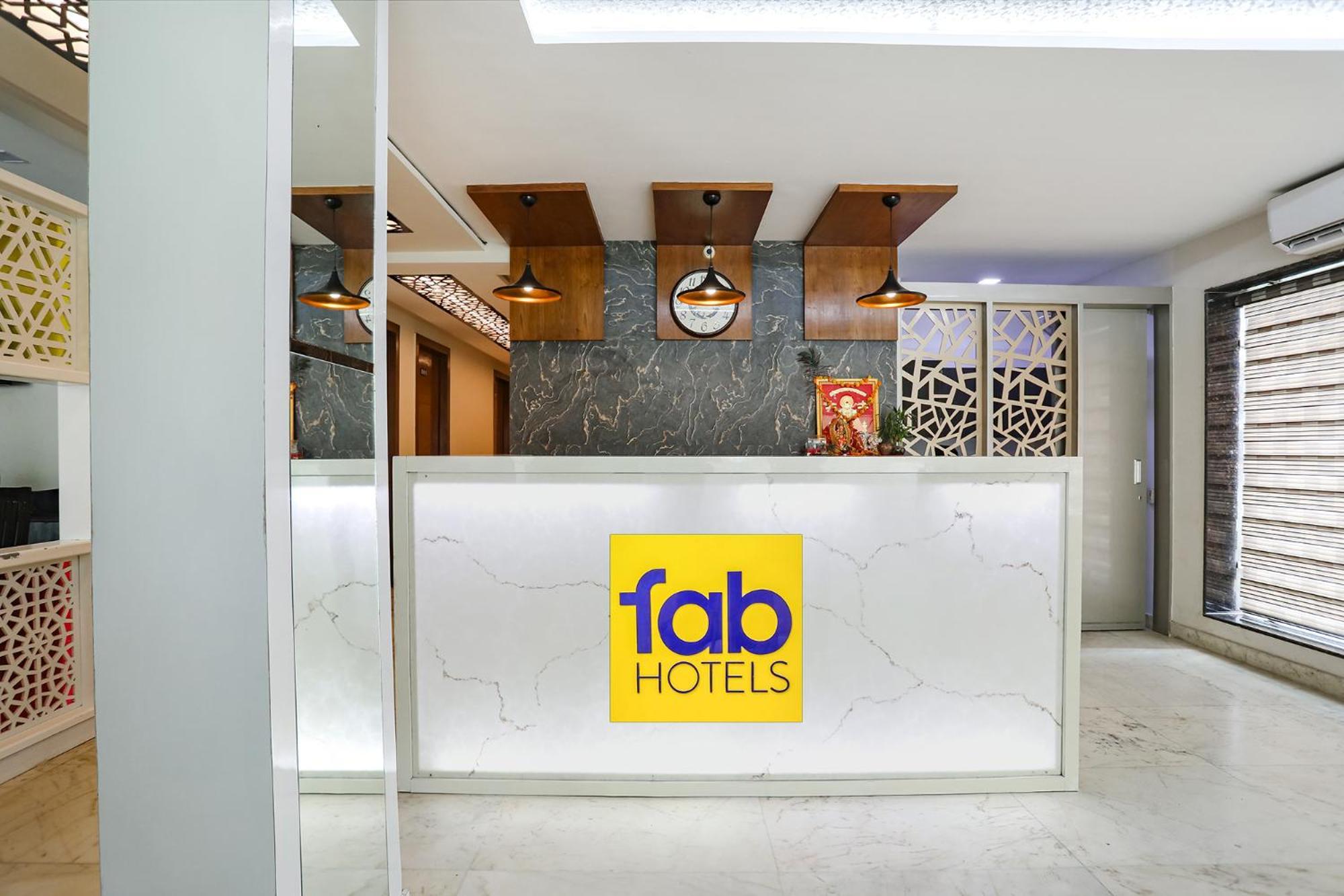 Fabhotel Grand Sparrow Tajganj Ngoại thất bức ảnh