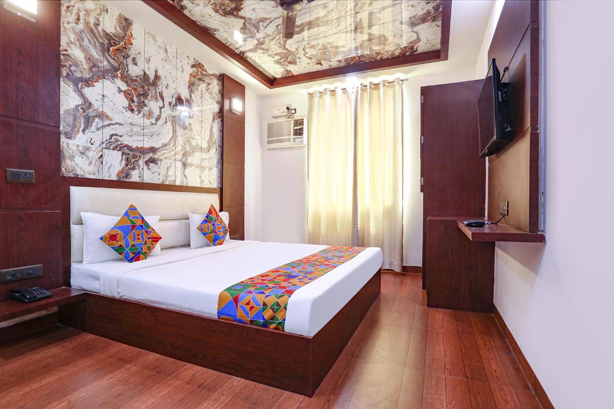 Fabhotel Grand Sparrow Tajganj Ngoại thất bức ảnh