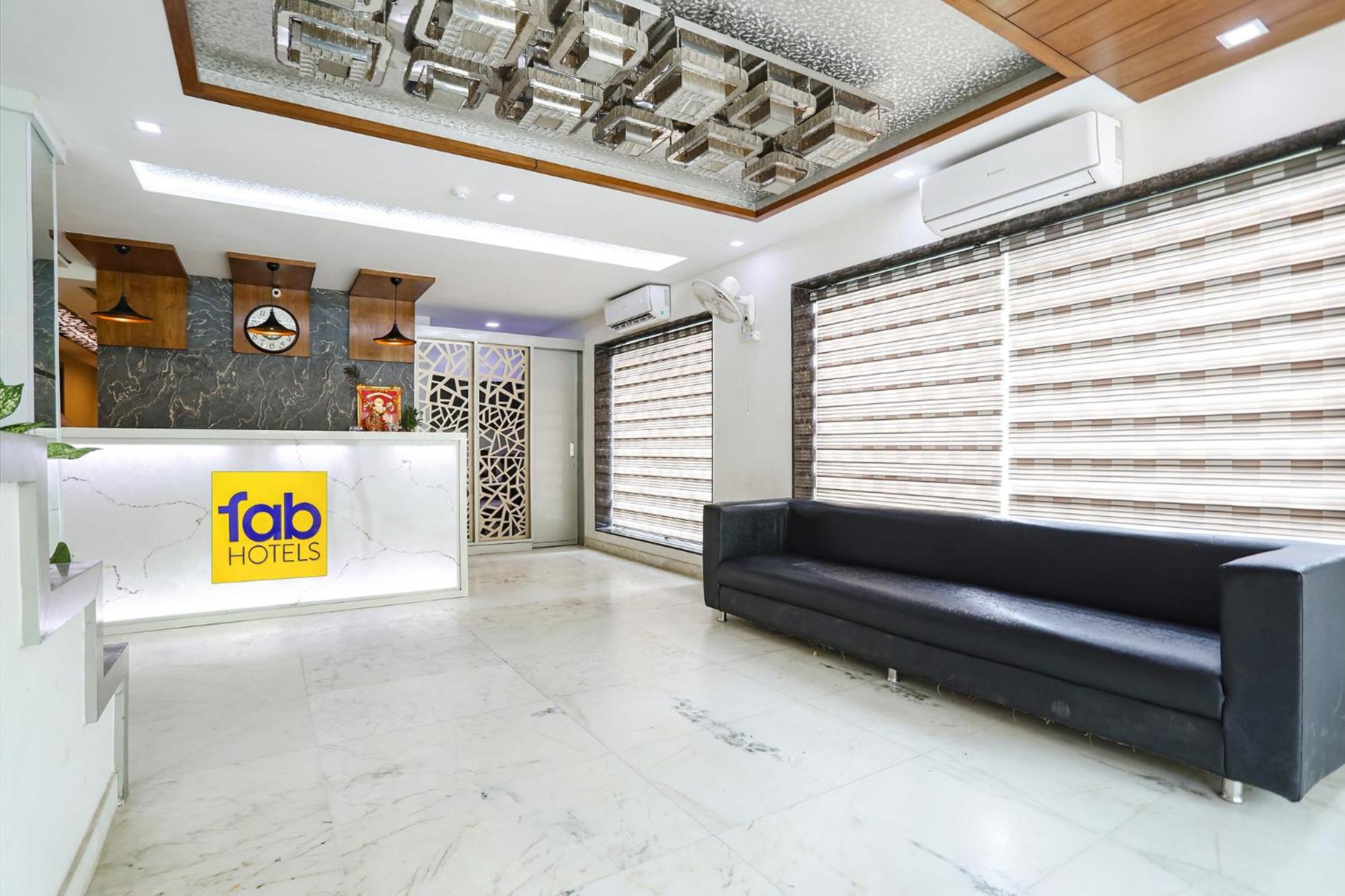 Fabhotel Grand Sparrow Tajganj Ngoại thất bức ảnh